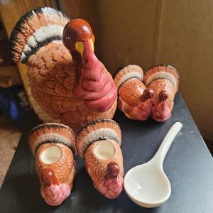 Turkey table set